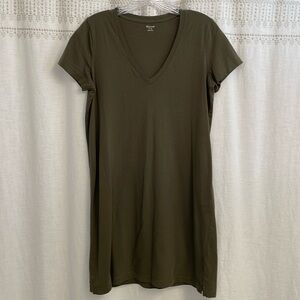 NEW! NEVER WORN! Madewell V Neck Tee Dress - Size S - Army Green